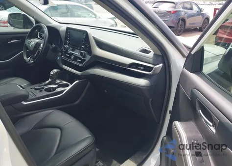 2020 Toyota Highlander Hybrid Xle from USA, damaged, VIN 5TDGARAH1LS502523